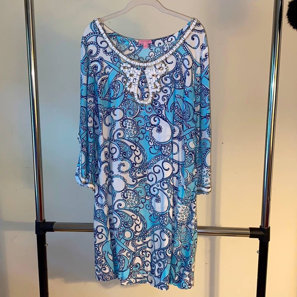 Lilly Pulitzer blue and white pattern dress